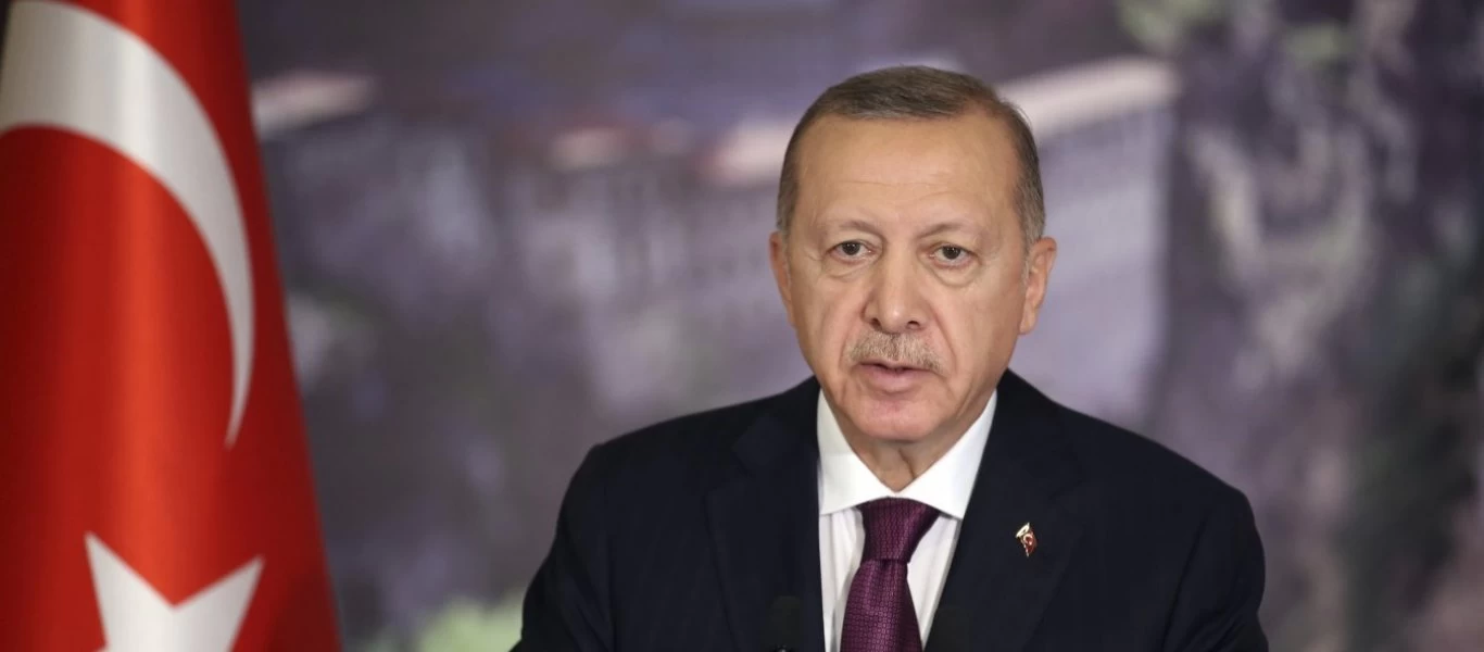 Ρ.Τ.Ερντογάν: «Τα Χριστούγεννα να ενισχύσουν το κλίμα αλληλεγγύης στην Τουρκία»
